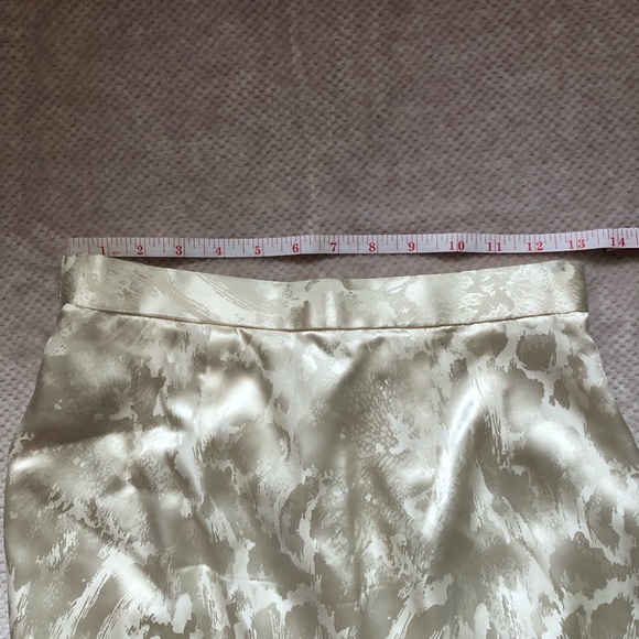 100% silk mid-length skirt - Picture 2 of 8